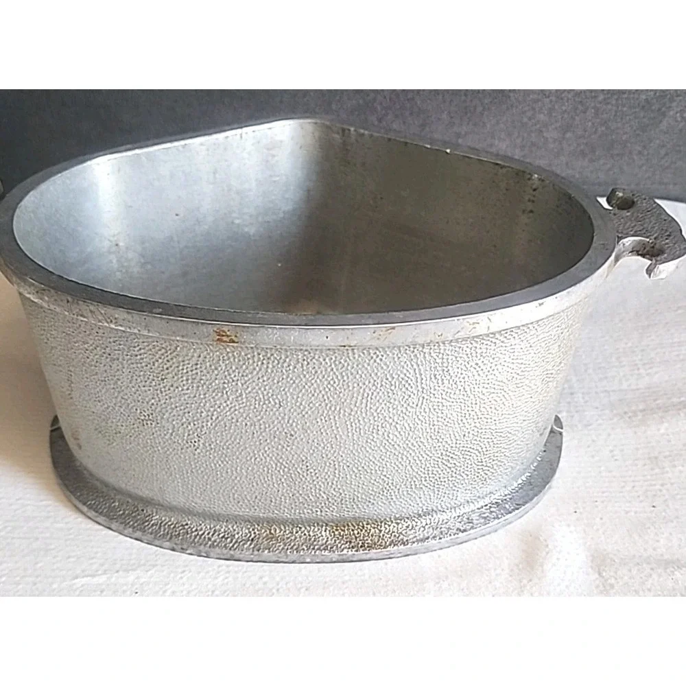 Vintage Guardian Service Ware Triangle Cast Aluminum  Pan Pot (NO LID)